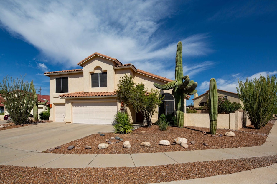 11491 North Copper Creek Drive, Tucson, AZ 85737, Presented by